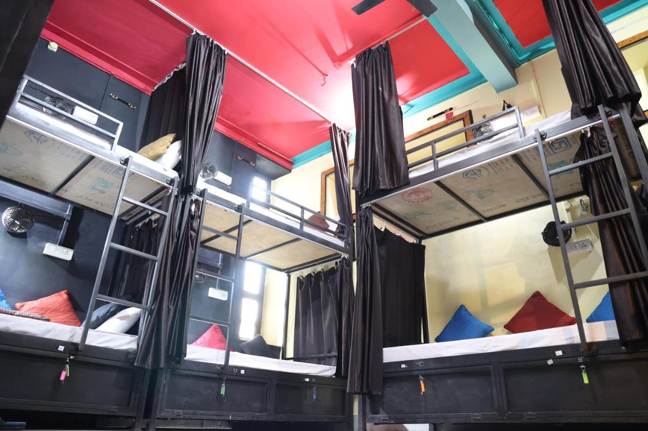 بيت شباب Santkripa Backpackers 400 Mtr From Railway Station جودبور المظهر الخارجي الصورة