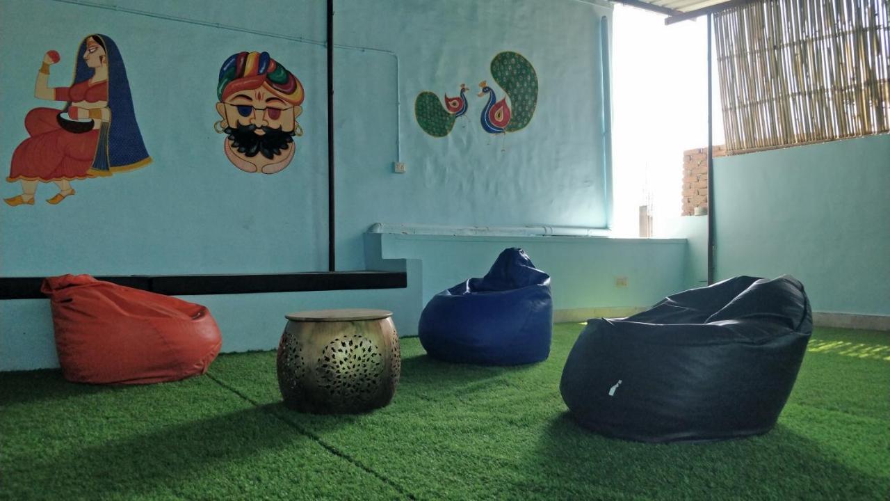 بيت شباب Santkripa Backpackers 400 Mtr From Railway Station جودبور المظهر الخارجي الصورة