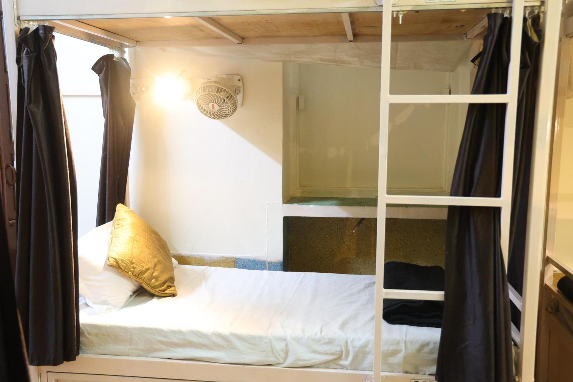 بيت شباب Santkripa Backpackers 400 Mtr From Railway Station جودبور المظهر الخارجي الصورة